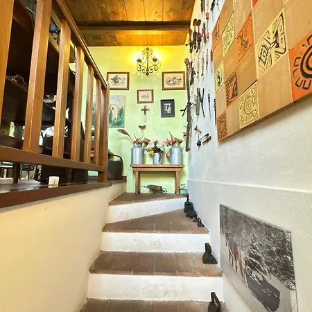 A Unique Tuscan Hideaway In