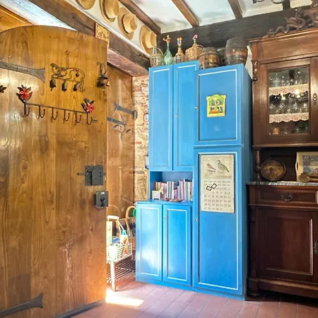 A Unique Tuscan Hideaway In * Camaiore